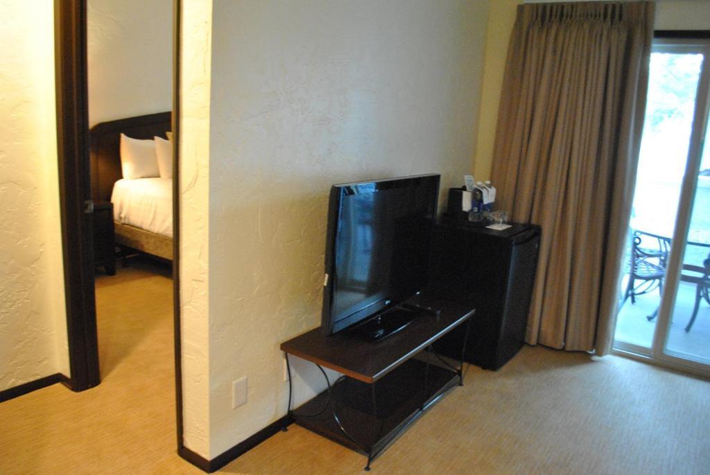 พาลโมโน เฮาส์ Hotel ซานตาบาร์บารา ภายนอก รูปภาพ