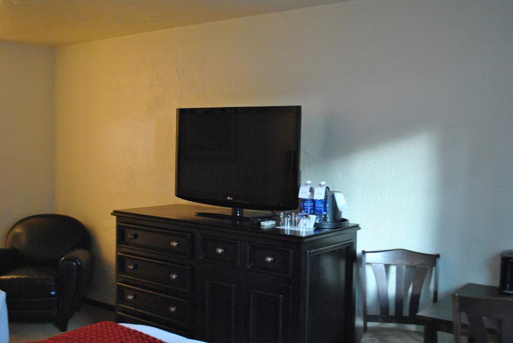 พาลโมโน เฮาส์ Hotel ซานตาบาร์บารา ภายนอก รูปภาพ