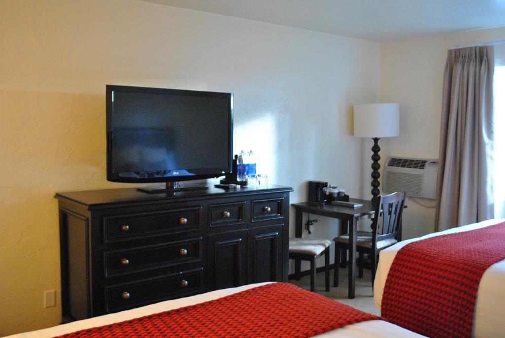 พาลโมโน เฮาส์ Hotel ซานตาบาร์บารา ภายนอก รูปภาพ
